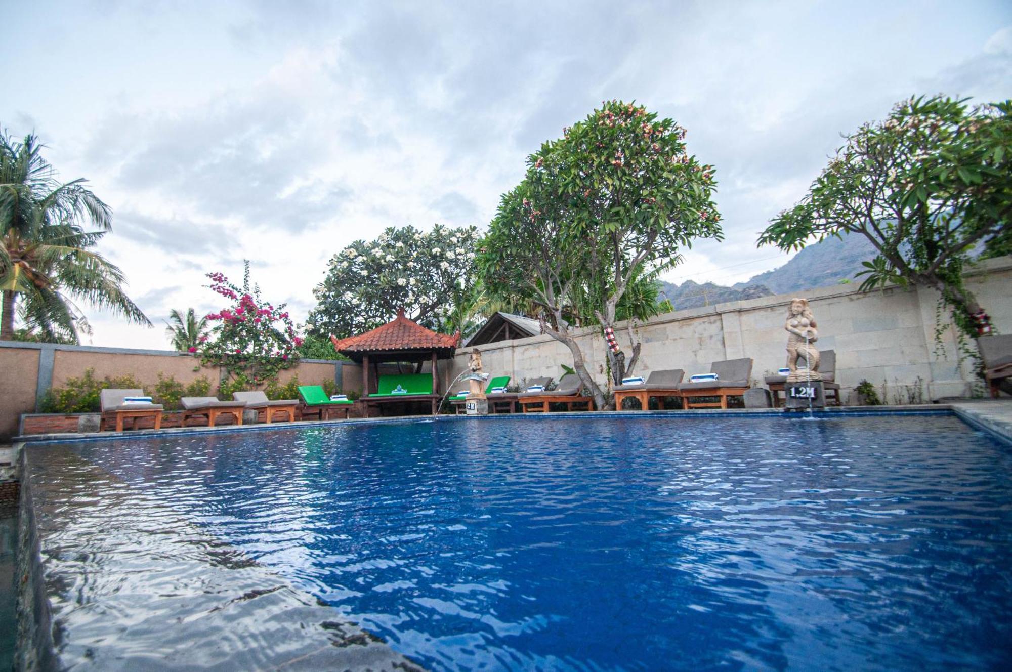 Kubuku Eco Dive Lodge And Yoga Pemuteran Kültér fotó