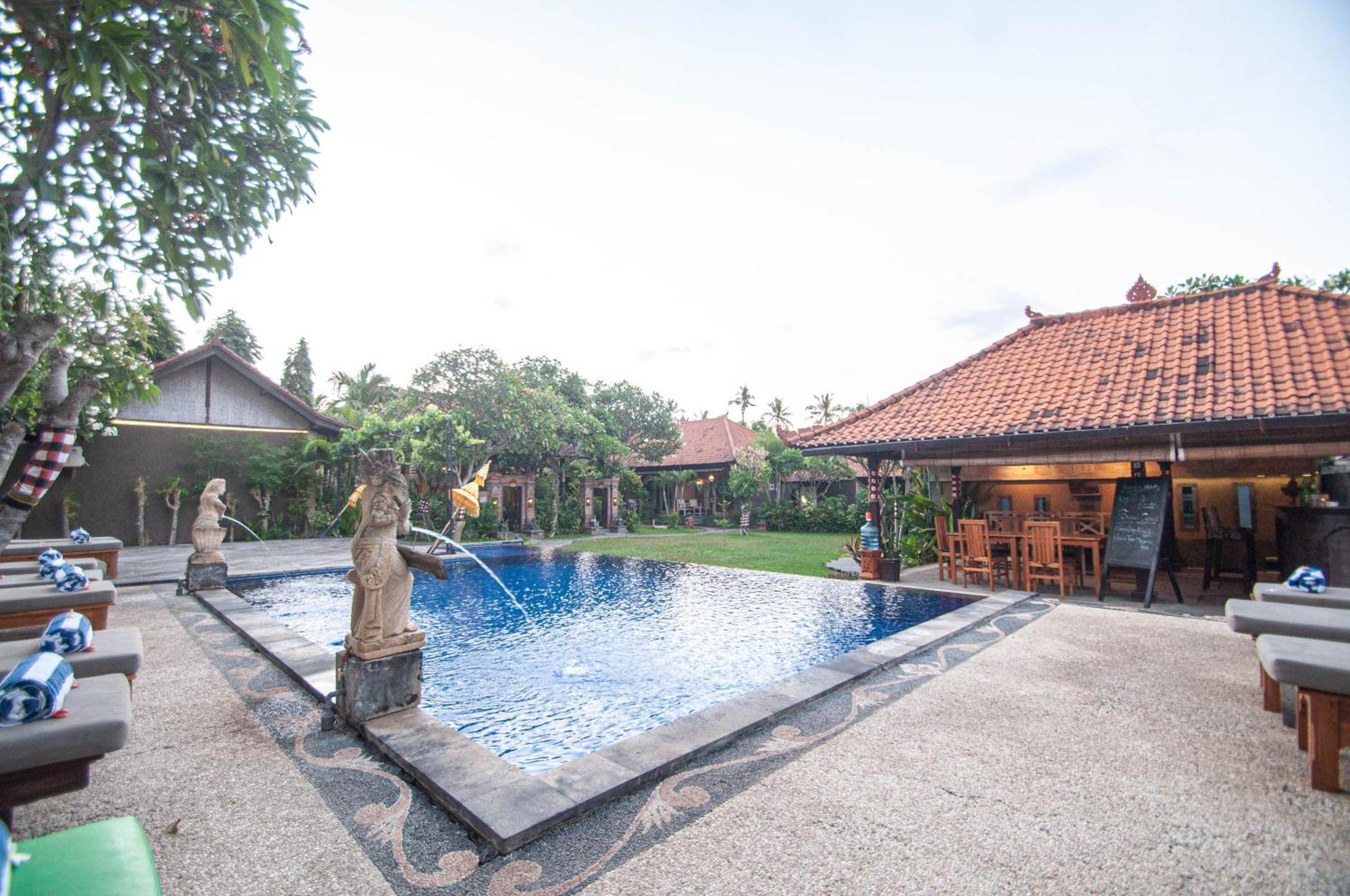 Kubuku Eco Dive Lodge And Yoga Pemuteran Kültér fotó